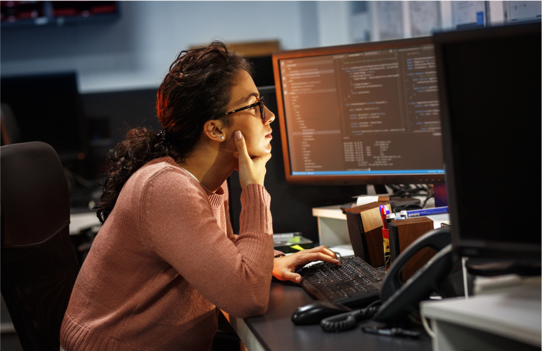 Developer girl coding a localhost exposure